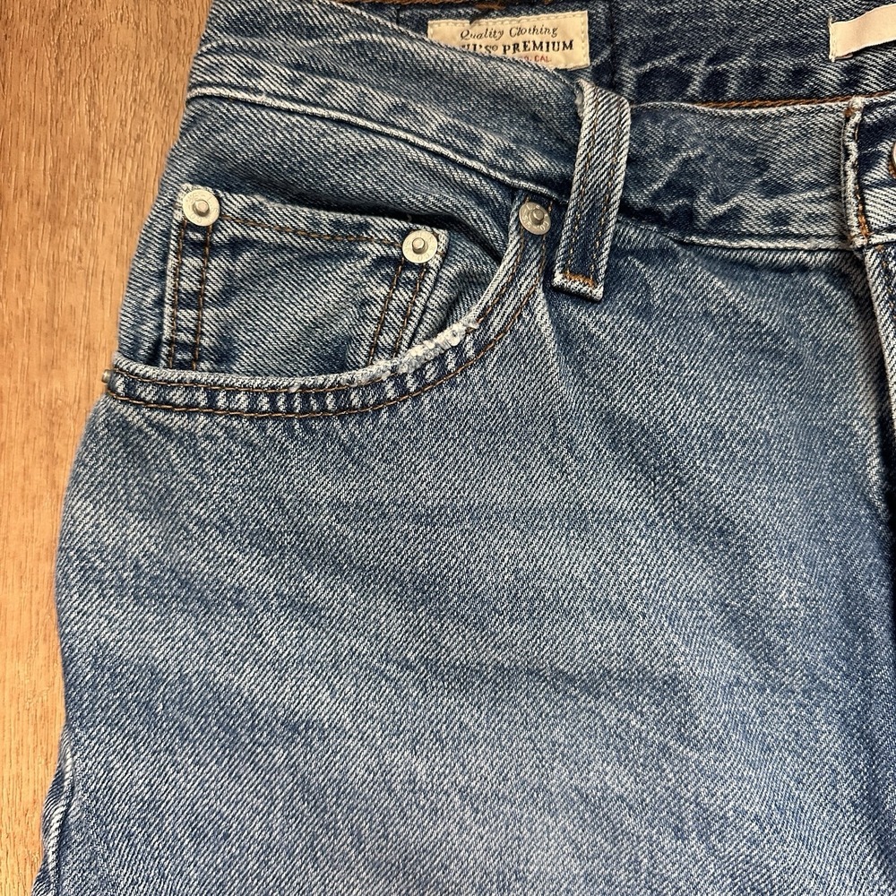 Levi's Women's Baggy Dad Jeans In Own It Stone Medium Wash 26 X 32 - Picture 3 of 8